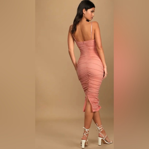 NWT Lulu’s Here to Dazzle Coral Metallic Ruched Mesh Bodycon Midi Dress - Picture 8 of 9